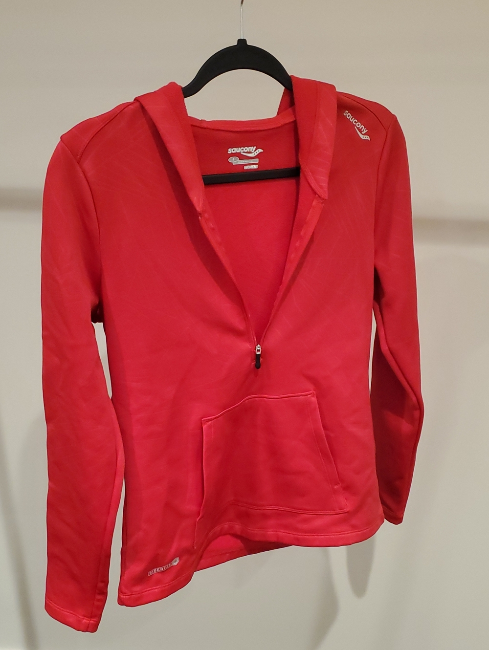 Saucony Women's Red Half-Zip Hooded Pullover